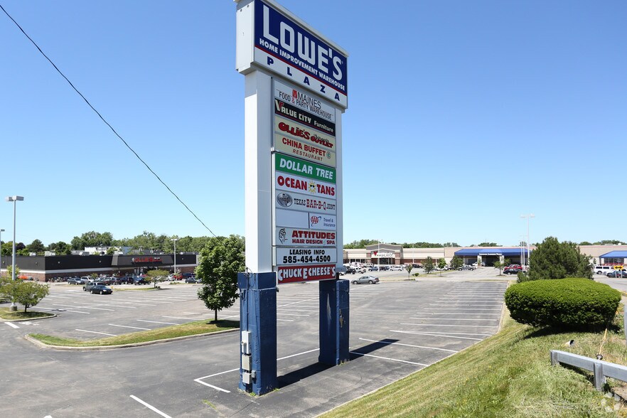 More Photos Of 3160 W Ridge Rd, Rochester Storefront For Lease