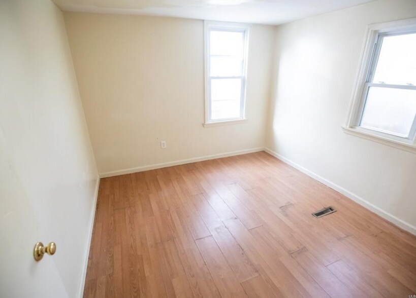 More Photos Of 1010 Kensington Ave, Buffalo Apartments For Sale