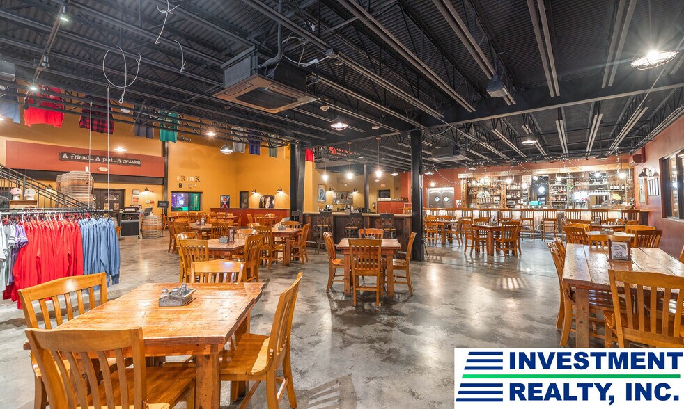 More Photos Of 551 State Route B, Saint James Restaurant For Sale