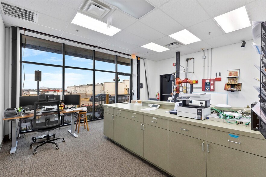 More Photos Of 820 S Central Expy, Anna Warehouse For Sale