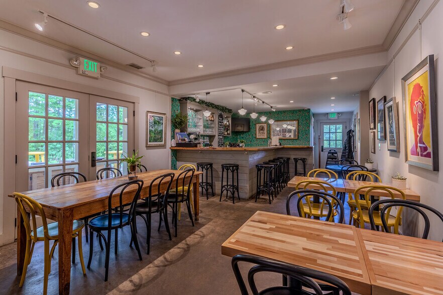 More Photos Of 305 Main St, Peru Restaurant For Sale
