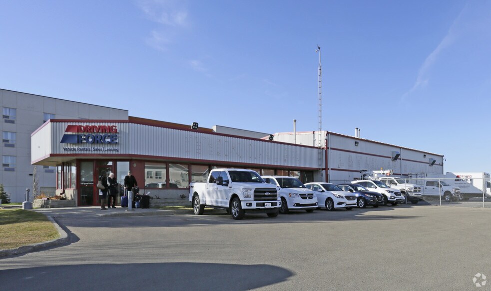 More Photos Of 8336 Sparrow Cres, Leduc Warehouse For Lease