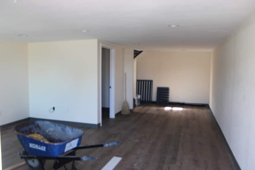 More Photos Of 1518 US Highway 19, Holiday Office For Lease