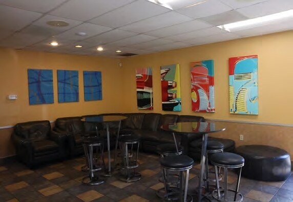 More Photos Of 4102 College Park Dr, Conroe Carwash For Sale