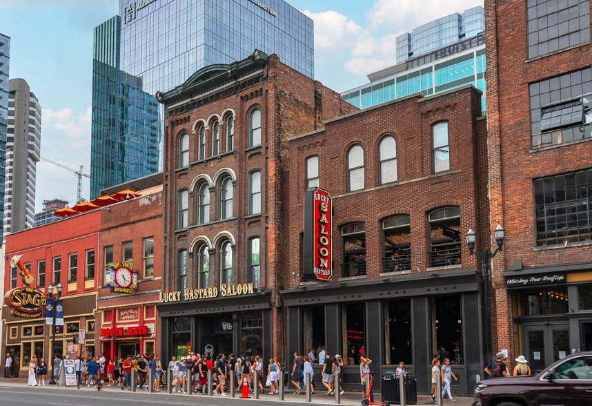 Primary Photo Of 408 Broadway, Nashville Storefront For Sale