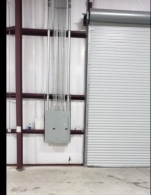 More Photos Of 15106 Chaplin St, Houston Warehouse For Lease