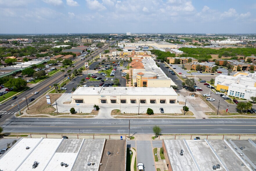 More Photos Of 3200 N McColl Rd, McAllen Storefront Retail Office For Lease