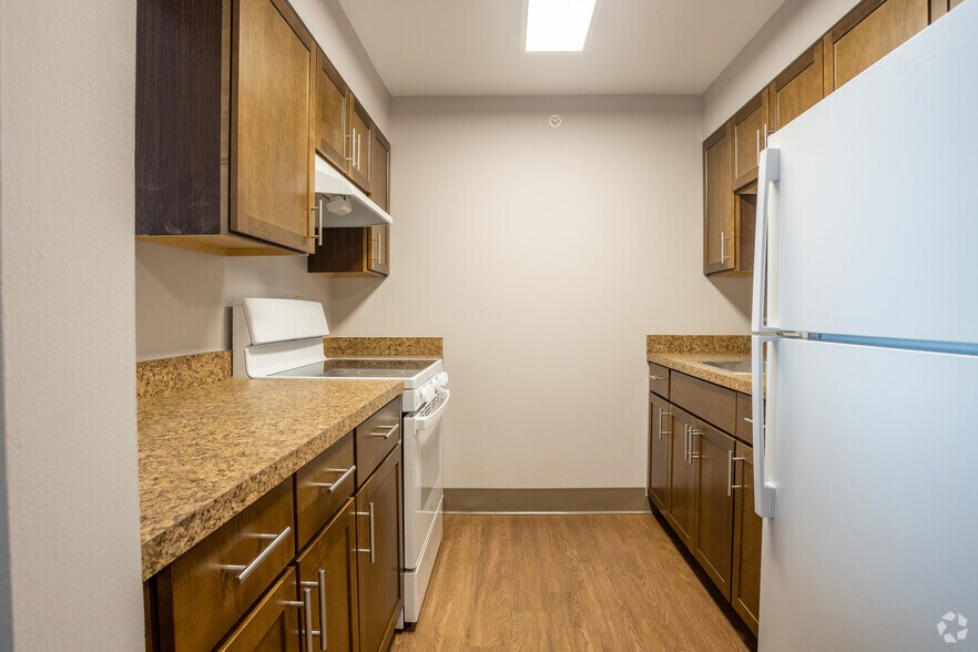 More Photos Of 195 Genesee St, Utica Apartments For Lease