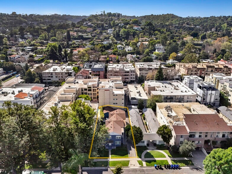 More Photos Of 14524-14530 Dickens St, Sherman Oaks Apartments For Sale
