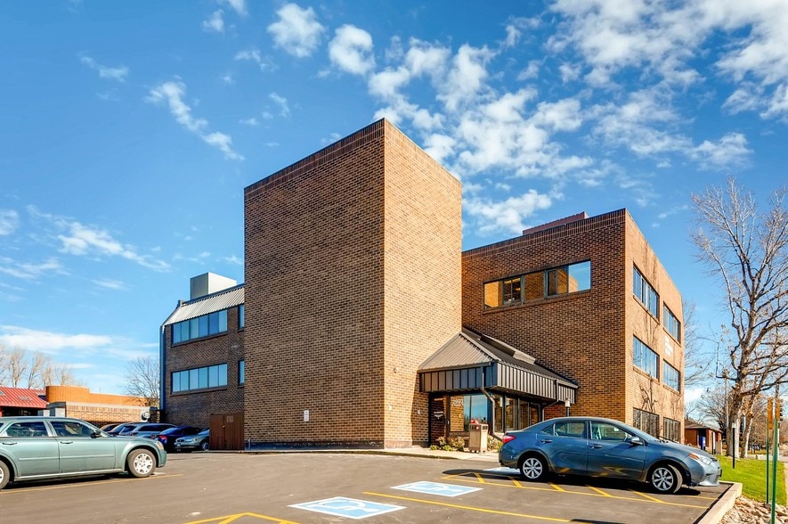 More Photos Of 2953 S Peoria St, Aurora Medical For Lease