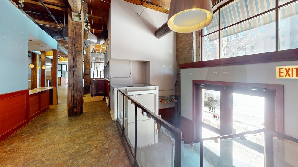 More Photos Of 343 W Erie St, Chicago Office For Lease