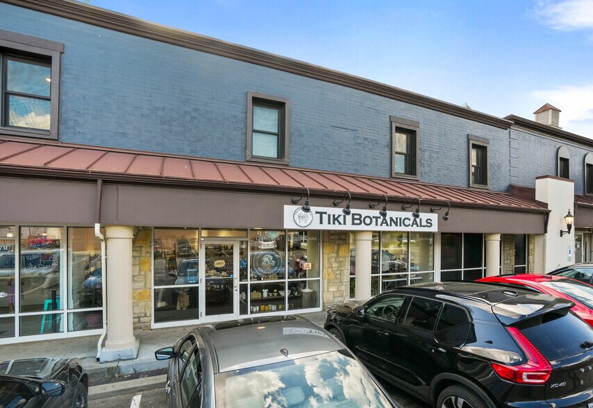 More Photos Of 1725-1735 W Lane Ave, Columbus Storefront Retail Office For Lease