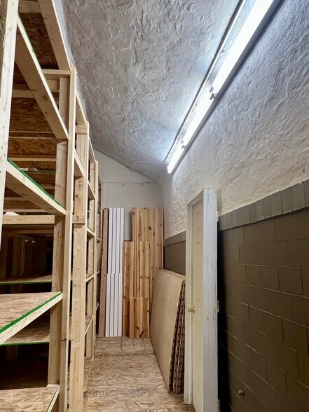 More Photos Of 972 Patterson Rd, Dayton Freestanding For Sale