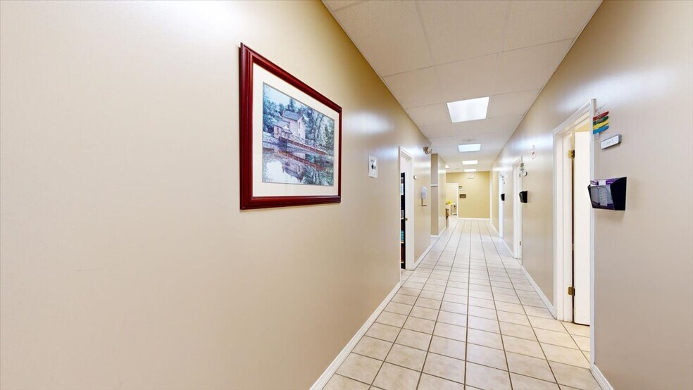 More Photos Of 113 Bo Bo Dr, Crystal Springs Freestanding For Lease