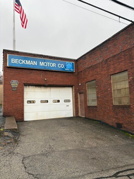 More Photos Of 110 Penn Ave, Pittsburgh Auto Dealership For Sale