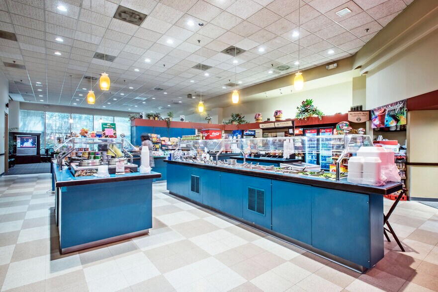 More Photos Of 1360 Peachtree St NE, Atlanta Office For Lease