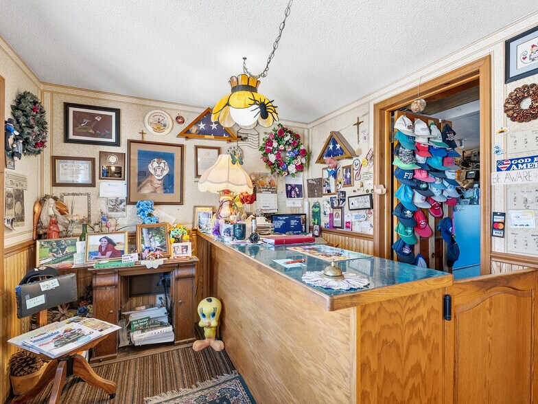 More Photos Of 1024 S I 75 Business Loop, Grayling Hotel For Sale