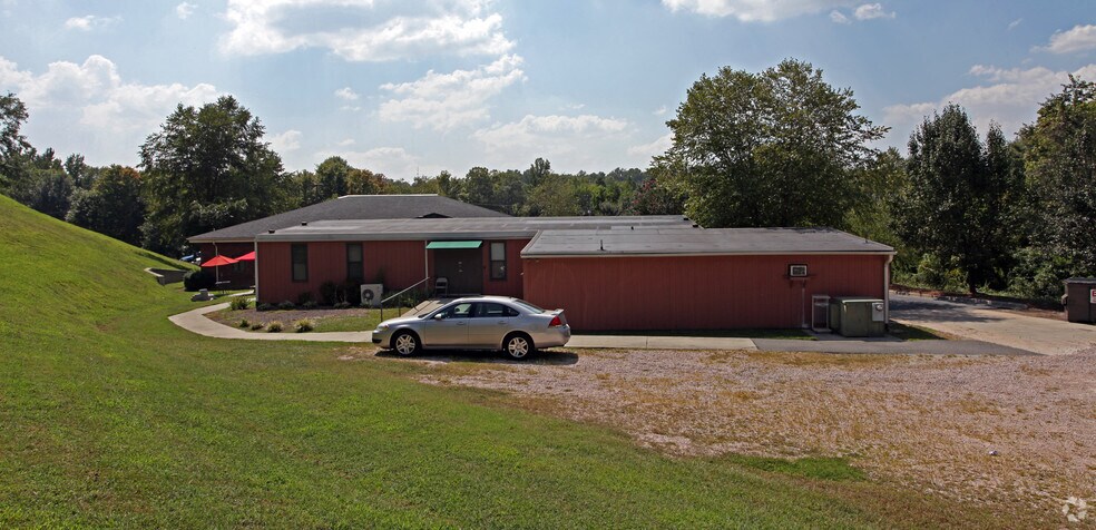 More Photos Of 217 SE Branchview Dr, Concord Office For Sale