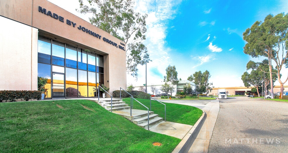 More Photos Of 1490 W Walnut Pky, Compton Warehouse For Sale