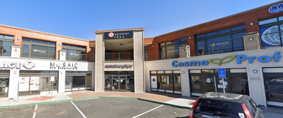 More Photos Of 3555 Rosecrans St, San Diego Unknown For Lease