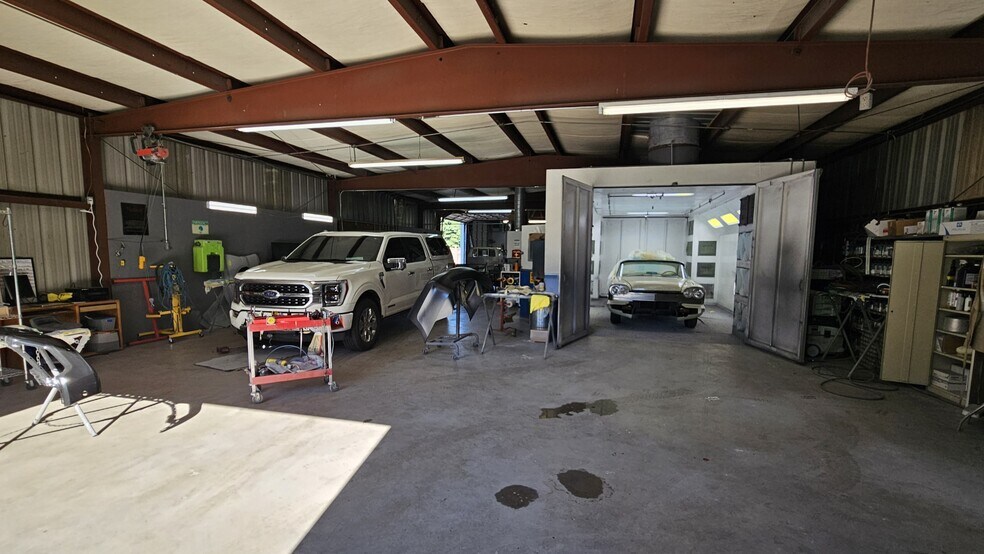 More Photos Of 1400 Down River Dr, Woodland Warehouse For Sale