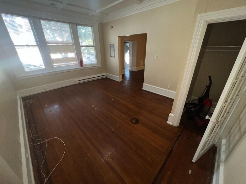More Photos Of 5701 W Girard Ave, Philadelphia Apartments For Sale