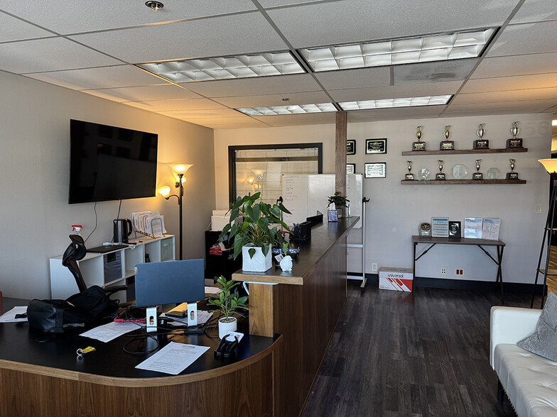 More Photos Of 18250-18260 SW 100th Ct, Tualatin Warehouse For Sale