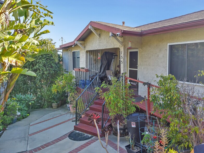 More Photos Of 153-157 W Channel Rd, Santa Monica Apartments For Sale