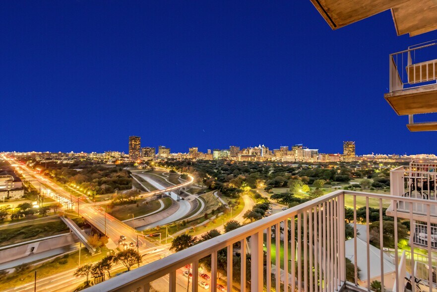 More Photos Of 5927 Almeda Rd, Houston Apartments For Lease