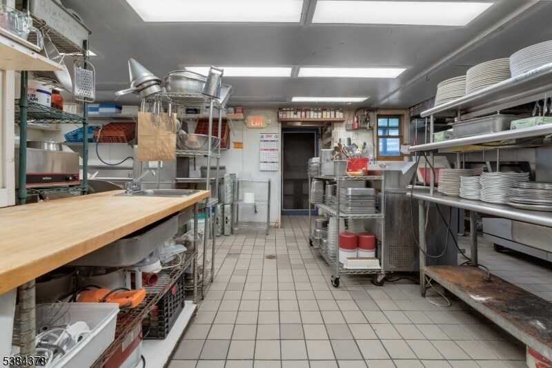 More Photos Of 92 Water St, Milford Restaurant For Sale