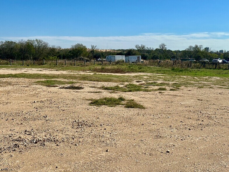 More Photos Of 1750 Farm To Market 1626, Buda Land For Lease