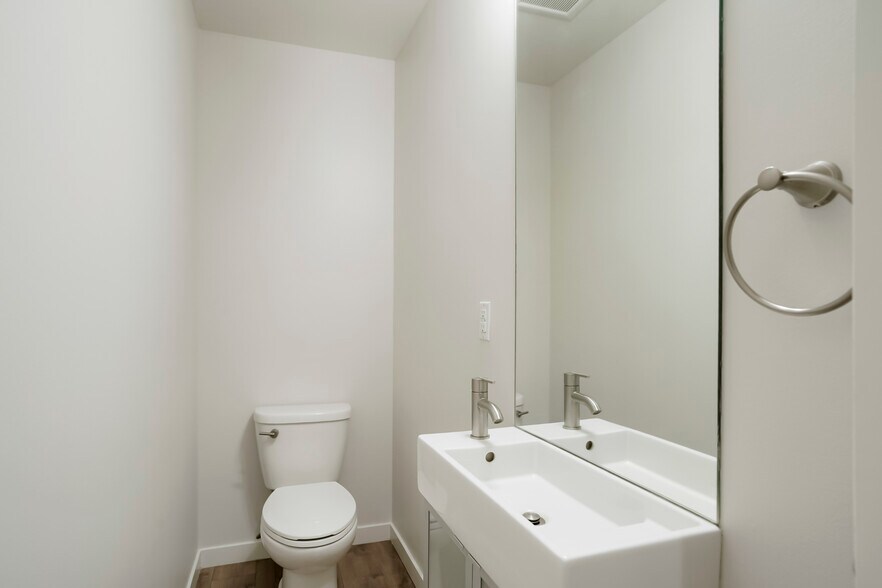 More Photos Of , Denver Multifamily For Sale