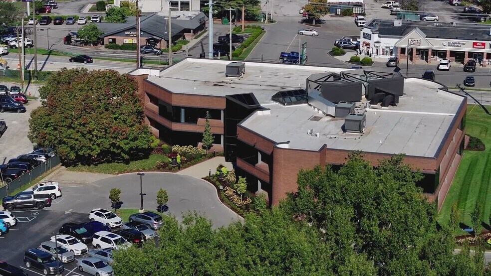 Primary Photo Of 4910 Brownsboro Rd, Louisville Office For Lease