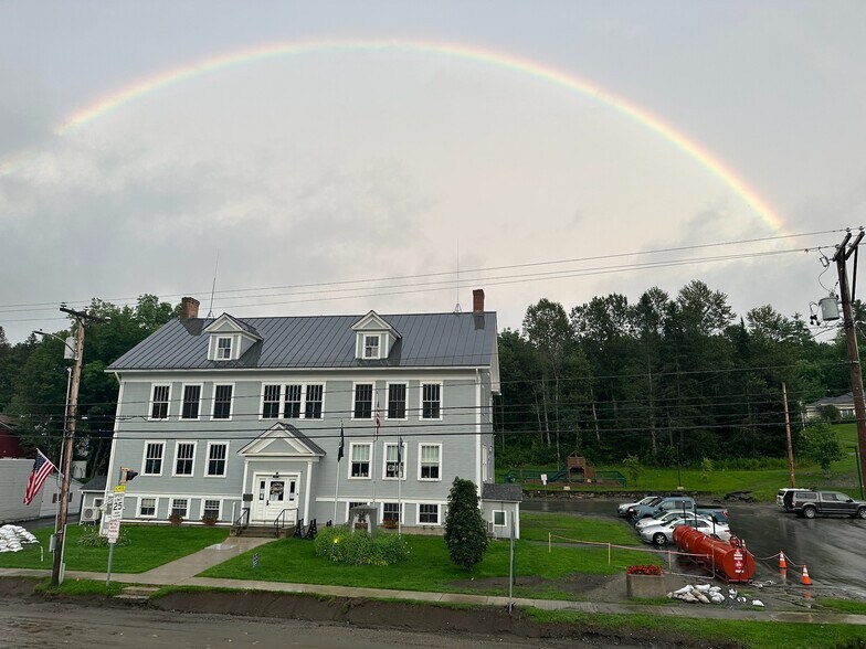 More Photos Of 3075 Main St, Cabot Restaurant For Sale