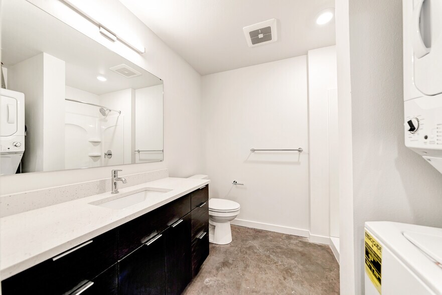 More Photos Of 4750 N Albina Ave, Portland Apartments For Sale