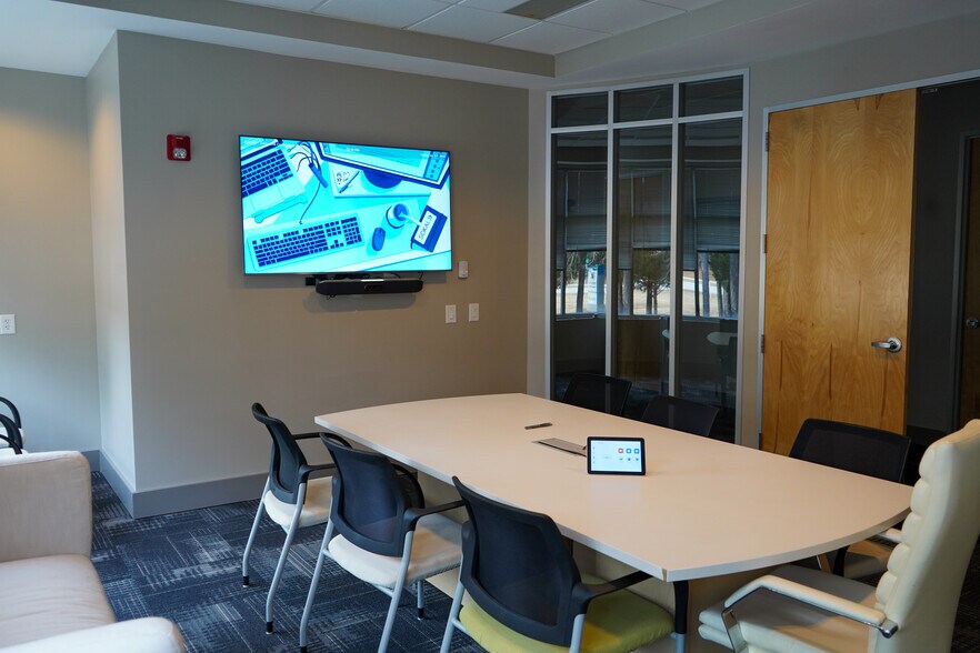 More Photos Of 11550 Common Oaks Dr, Raleigh Medical For Lease