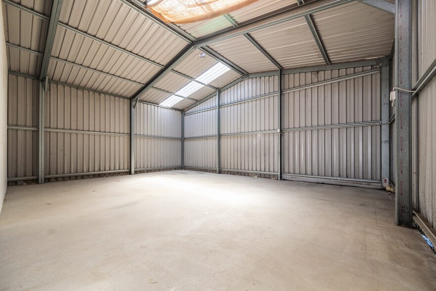 More Photos Of 76 Cashin St, Inverloch Warehouse For Lease