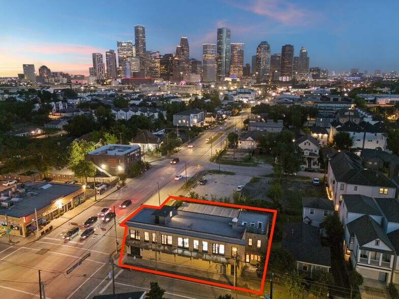 Primary Photo Of 1719 Houston Ave, Houston Office For Sale