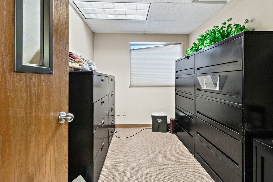 More Photos Of 15534 E Hinsdale Cir, Centennial Light Distribution For Sale