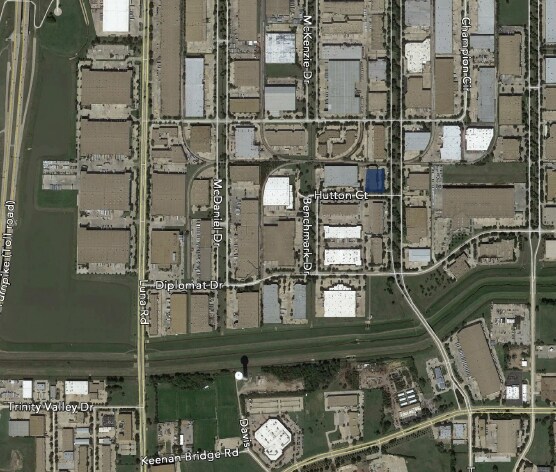 More Photos Of 13801 Hutton Dr, Farmers Branch Light Manufacturing For Sale