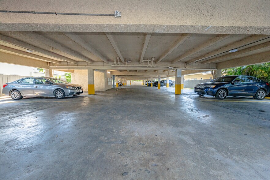 More Photos Of 12215 W Dixie Hwy, North Miami Multifamily For Sale