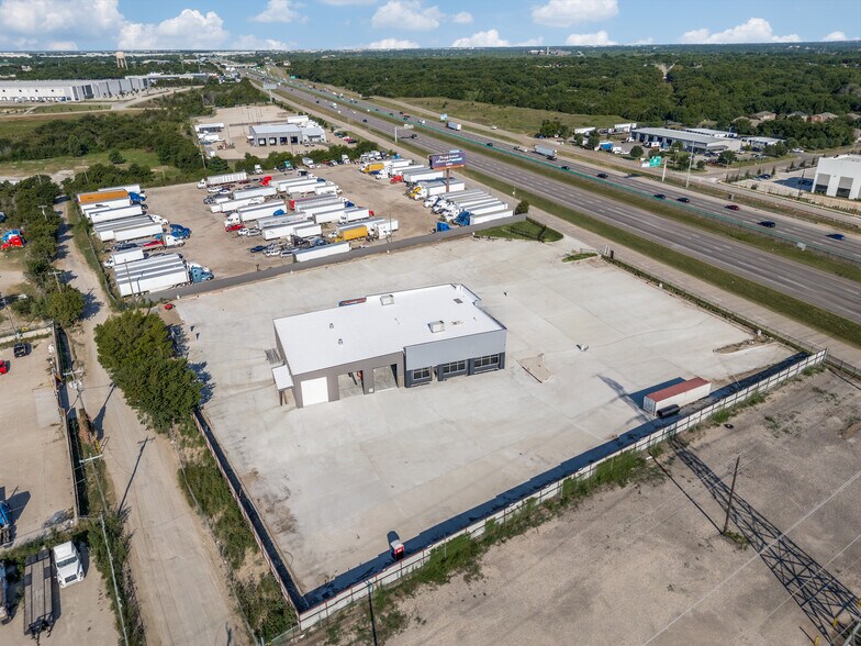 More Photos Of 34930 Lyndon B Johnson Fwy, Dallas Industrial For Lease