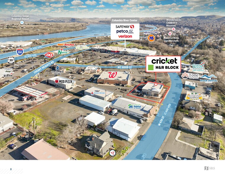 More Photos Of 905 W 6th St, The Dalles Storefront For Sale