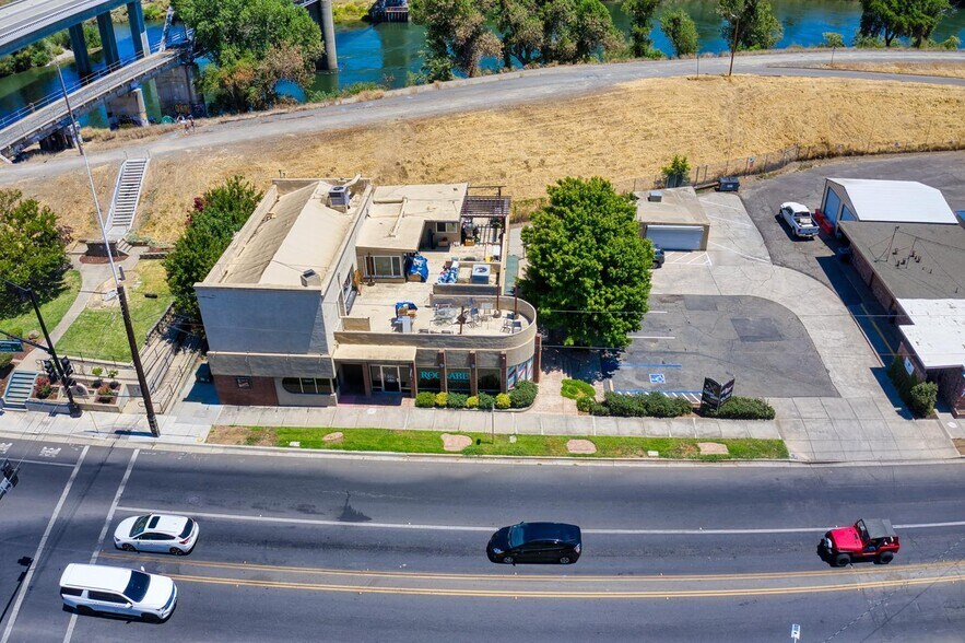 More Photos Of 563 2nd St, Yuba City Office For Sale