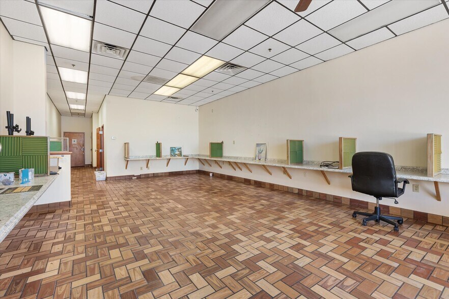 More Photos Of 440-500 W Gulf Atlantic Hwy, Wildwood Unknown For Lease