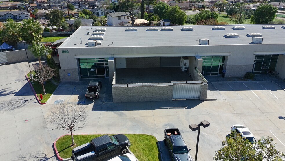 More Photos Of 590 Maple Ct, Colton Manufacturing For Lease