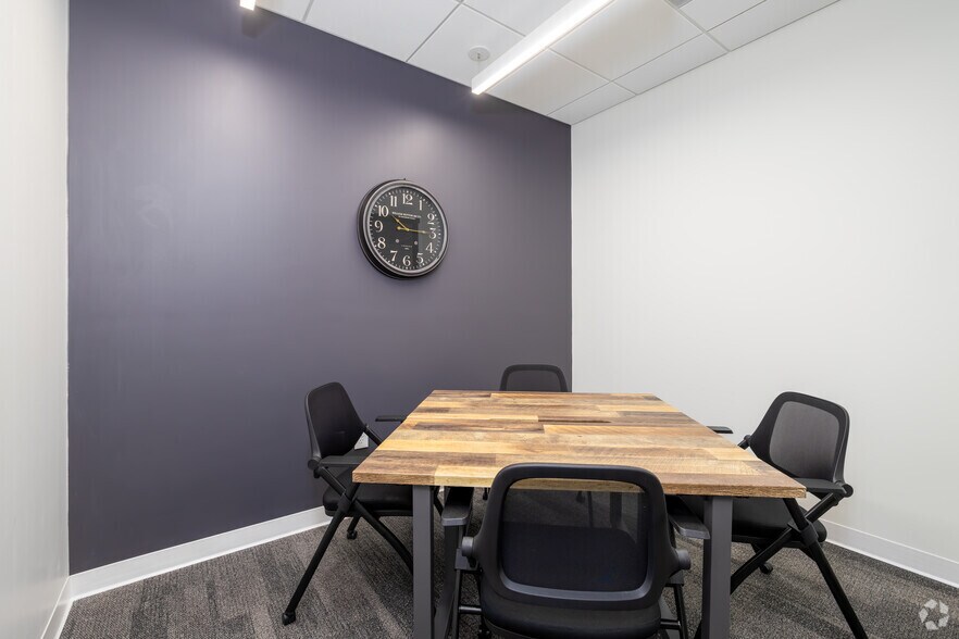 More Photos Of 701 Green Valley Rd, Greensboro Coworking Space