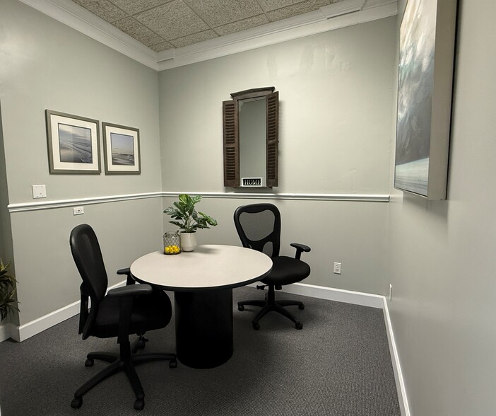 More Photos Of 1106-1138 W Granada Blvd, Ormond Beach General Retail For Lease