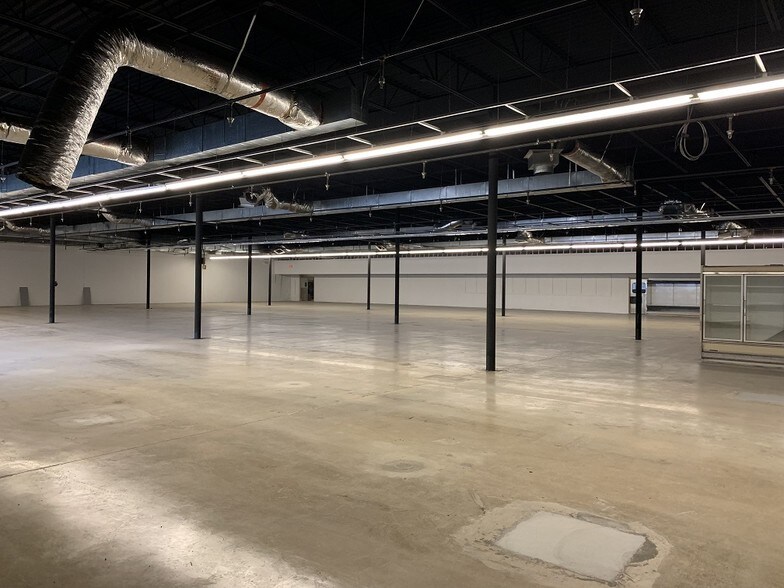 More Photos Of 3215 Wilcox Blvd, Chattanooga Distribution For Lease