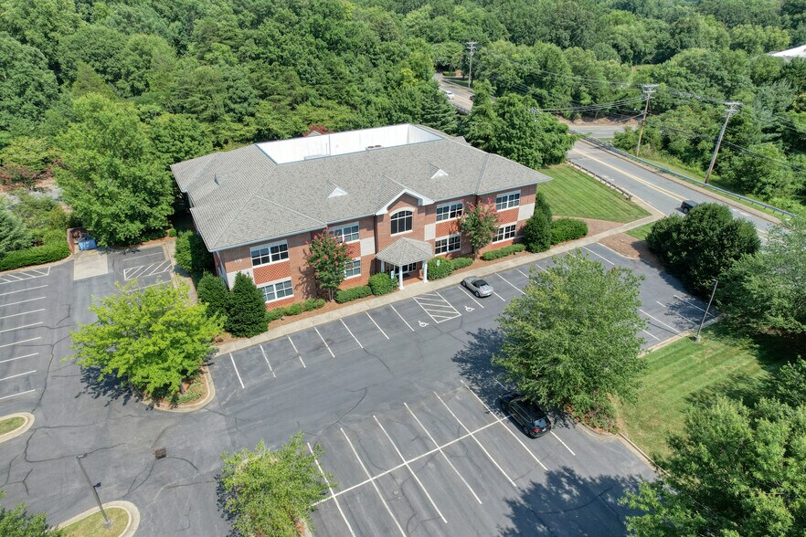 Primary Photo Of 175 Sunnynoll Ct, Winston-Salem Office For Sale